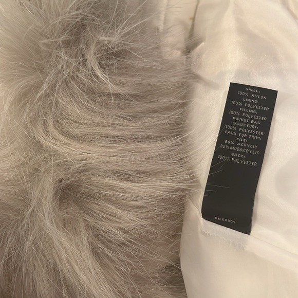 White Hooded Parka with Faux Fur Trim - Picture 9 of 12